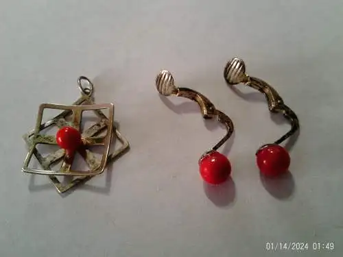 Korallen 925Ohrklipps  Höhe 14 mm und 835 Juwel Anhänger 25 x 25 mm Art Deko Silber Ideal als persönliches Geschenk!