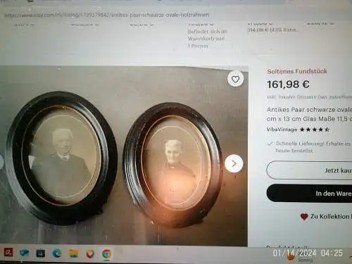 2 alte ovale Biedermeier Bilderrahmen um 1900 Pappmache mit Gips ausgegossen schwarzer Klavierlack originale Verglasung ist erhalten! Maße : 25 x 21 cm 