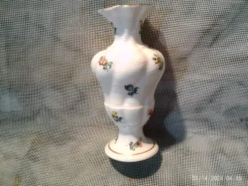 Nymphenburg Schneeball Vase feines Blütendekor Form 527 in 1 Wahl 