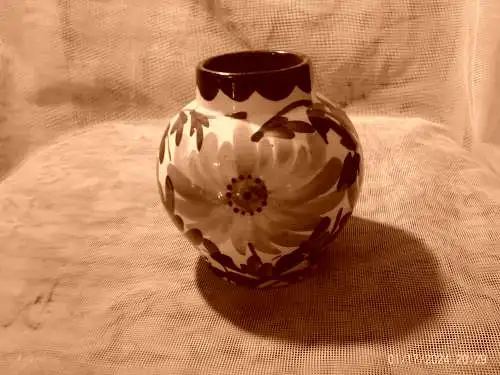 Design von Eva Ziesel Stricker SMF Schramberg Formnummer 2822 Hand bemalt Jugendstil seltene Ballonvase Zeit des Art Deko