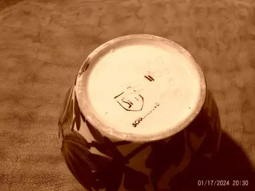 Design von Eva Ziesel Stricker SMF Schramberg Formnummer 2822 Hand bemalt Jugendstil seltene Ballonvase Zeit des Art Deko