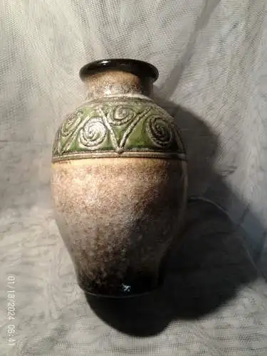 FRATELLI FANCIULLACCI Relief Vase Italian Pottery MCM Retro Bitossi