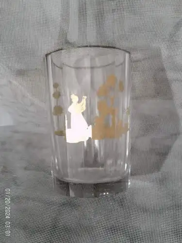 Biedermeier Becherglas Goldmalerei um 1840-60 facettierte Wandung H: 11cm