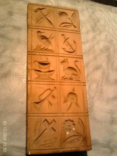 Springerle Modell 10 Motive um 1860 besonders seltene Motivwahl  Paradehelm Trompete Anker Kirschbaum 8,3x 22x 2,4 cm