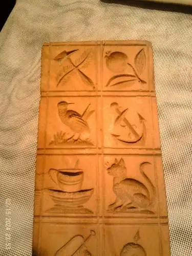 Springerle Modell 10 Motive um 1860 besonders seltene Motivwahl  Paradehelm Trompete Anker Kirschbaum 8,3x 22x 2,4 cm