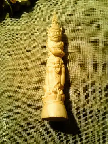 Phurba-Tibet, Hirschgeweih,Schnitzerei  Mahakalaköpfe, Nagas aus alter Sammlung!