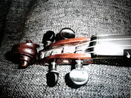    Deroux Sebastien Auguste  1848-Mirecourt 1919 Paris Label datiert 1899 Typus:  Guarneri-Stradivari 4/4 spielfähig !!