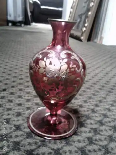 Glasflacon Moser, Ludwig & Söhne, Karlsbad, zugeschrieben, Form wohl Heinrich Hussmann von 1912, Rosa Farben Goldmalerei
