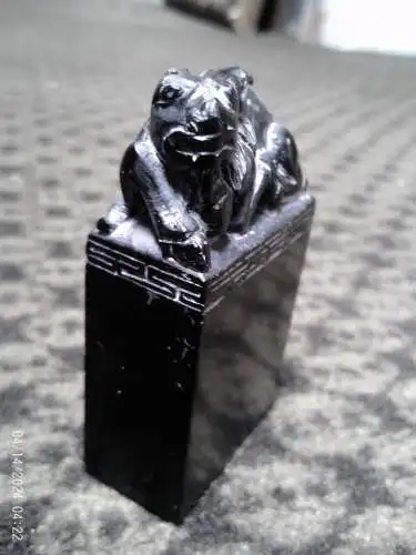 Onyx geschnitzter Stempel mit sitzendem Hasen ? um 1900 