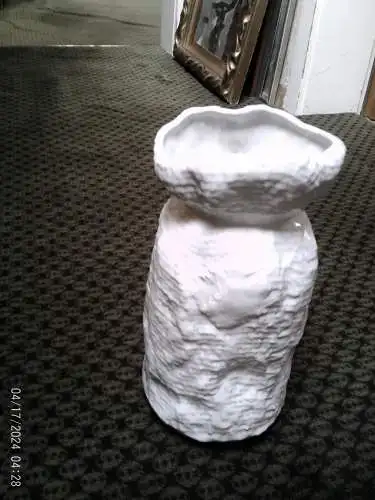Bay Keramik Vase Bodo Mans Formnr.: 686-25 Inka Dekor Höhe 26cm um 1965-75 entstanden! aus der Vitrine