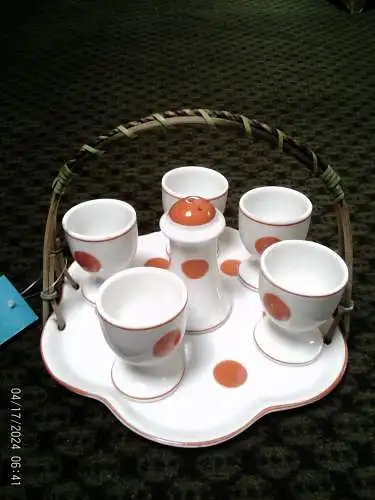 Thüringer Porzellan Set Eierbecher mit Tablett Art Deko ca 1930-40 bestehend aus : Tablett mit Basthenkel , 5 Eierbecher und 1 Salzstreuer 