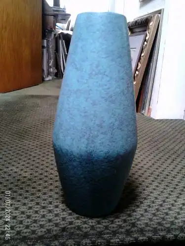 Carstens Oswald Kleudgen  1215-40  Türkis Möwen Eier Lasur Vintage 60-70 Ära Tischvase  Modernist  Höhe 40 cm  aus der Vitrine