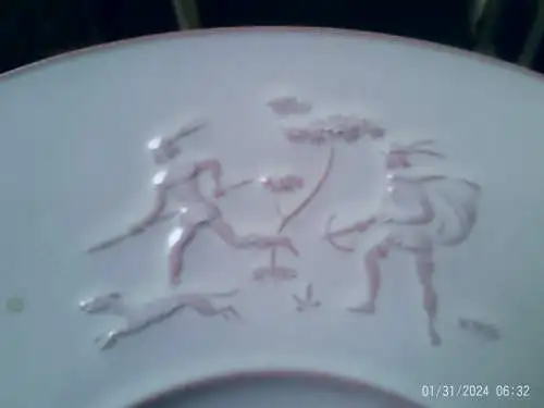Karlsruher Majolika Jagdteller für Ihr Obst oder als Wandschmuck zu nutzen Art Deko aus der Vitrine !