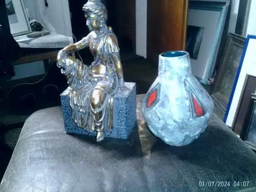 Vintage Walter Gerhards Keramik ,,Syrakus”, Formnummer S14 20 glänzend rot/aquagrün/grün blau innen, matt grau Fat Lava WGP, 1960er Jahre. Höhe 20 cm aus der Vitrine!  mehr Originale : Artkunst24-de Herzlichen Glückwunsch! von 2019-2024 hast ...