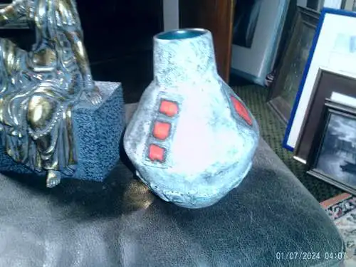 Vintage Walter Gerhards Keramik ,,Syrakus”, Formnummer S14 20 glänzend rot/aquagrün/grün blau innen, matt grau Fat Lava WGP, 1960er Jahre. Höhe 20 cm aus der Vitrine!  mehr Originale : Artkunst24-de Herzlichen Glückwunsch! von 2019-2024 hast ...