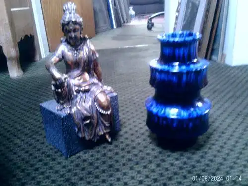 Scheurich pagoden Vase in Lauflasur mit Blautönen Formnr,; 267-25 Höhe 26 cm 