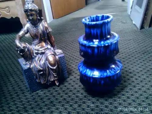 Scheurich pagoden Vase in Lauflasur mit Blautönen Formnr,; 267-25 Höhe 26 cm 