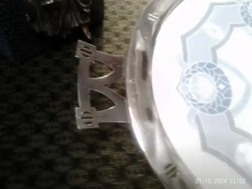 Wächtersbach Kuchenplatte Hans Christiansen oder Joseph Maria Olbricht  1890-1915 Metallmontur