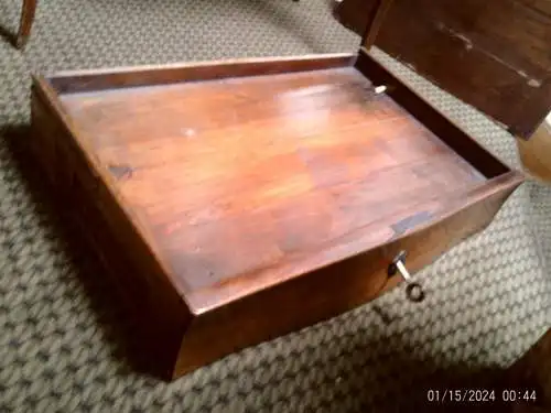 Maison Gouffé Paris: Rare Empire/Restauration Mechanical Table "Meuble à Transformation", c. 1815-1825