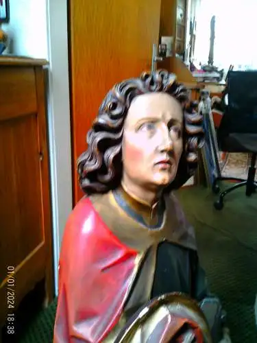 Museumswürdige Nazarenerstatue des Heiligen Johannes aus dem 19. Jahrhundert, Meersburger Schule – Meisterhaft geschnitzte Hände und Evangelium, Original-Polychromie, 100 cm, Nr. II.