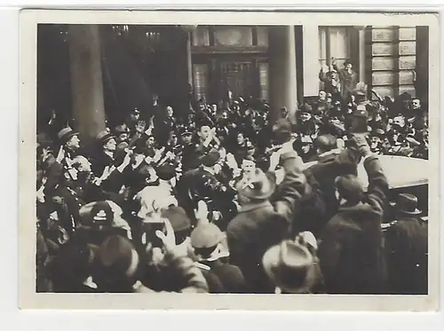 Sammelbild Ali-Zigaretten. Das neue Deutschland im Bild. Bild Nr.  3 Adolf Hitlers Wahl zum Reichskanzler