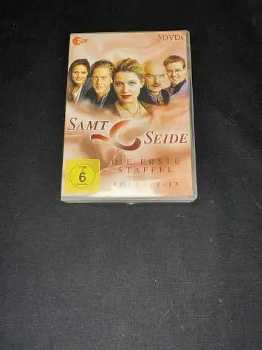 Samt & Seide - Staffel 1/Folge 1 - 13 [3 DVDs]