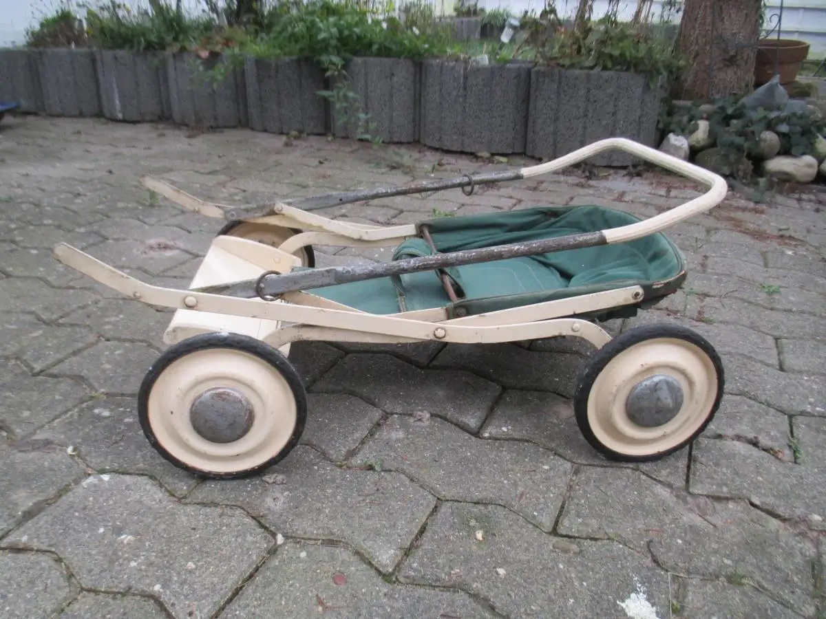 Antiker Kinderwagen, alter Kinderwagen, offener Kinderwagen, Kinderwagen Sommer, Vintage Kinderwagen, Dekostück, Sammlerobjekt, 50er Jahre, 40er Jahre,  3