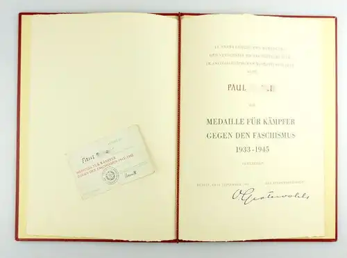 #e2729 Urkunde und Ausweis für Kämpfer gegen den Faschismus 1958 verliehen