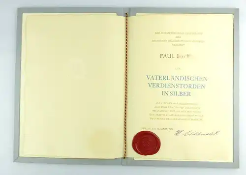 #e2707 VVO Silber Urkunde mit Ausweis, Wachssiegel und Unterschrift Ulbricht