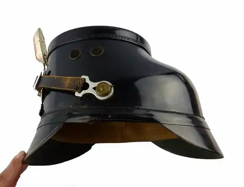 #e6649 Berliner Tschako Helm Original "Vupa" Polizeihelm SW68 Becker & Co.
