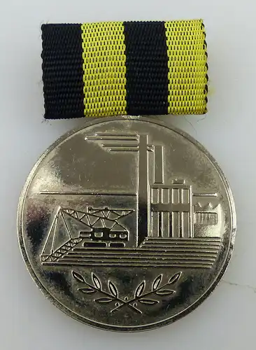 Medaille für Verdienste in der Kohleindustrie der DDR in Silber, Orden1159
