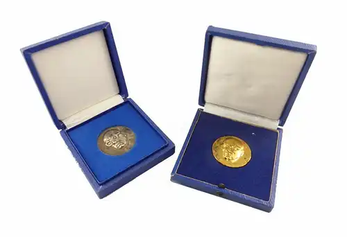 #e7894 2 alte DDR Medaillen Johannes R. Becher für kulturpolitische Leistungen