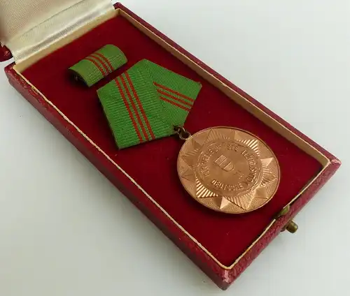 Medaille treue Dienste in den bewaffneten Organen des MdI Stufe 3 Bron Orden3357