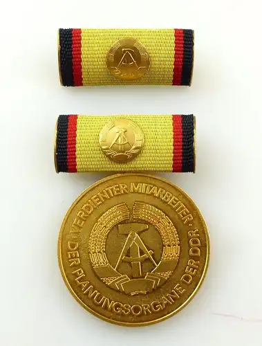#e8165 Verdienter Mitarbeiter der Planungsorgane der DDR Medaille & Urkunde 1979