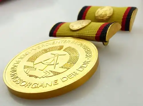 #e8165 Verdienter Mitarbeiter der Planungsorgane der DDR Medaille & Urkunde 1979