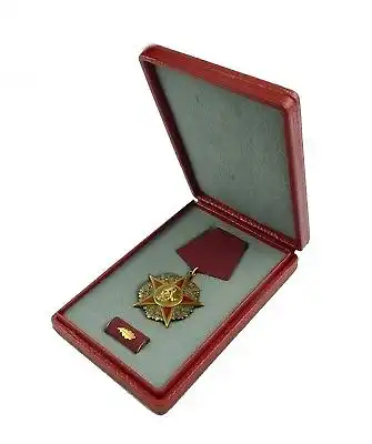#e8320 Original alter Karl-Marx-Orden 900 Gold mit Etui
