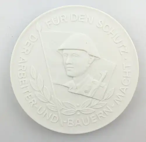 #e3742 Meissen Medaille NVA für den Schutz der Arbeiter- und Bauernmacht DDR