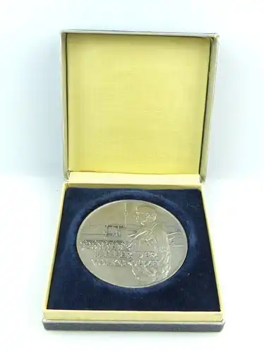 #e3381 DDR Medaille 25 Jahre freiwilliger Helfer der VP (Volkspolizei)