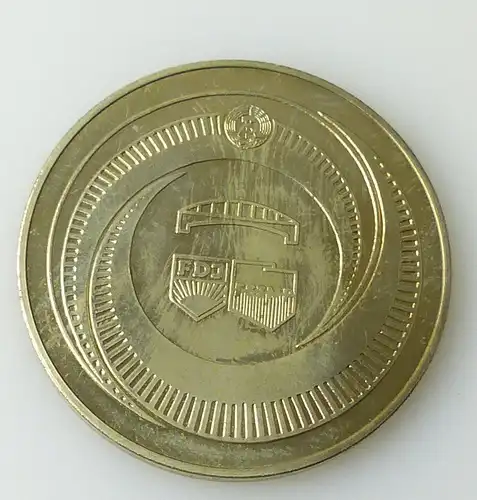 Medaille : Terffen der Freundschaft Frankfurt/O 1977  im Etui / r 218