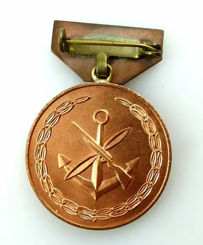 #e5564 Medaille "Hervorragender Ausbilder der GST" in Bronze verliehen ab 1969