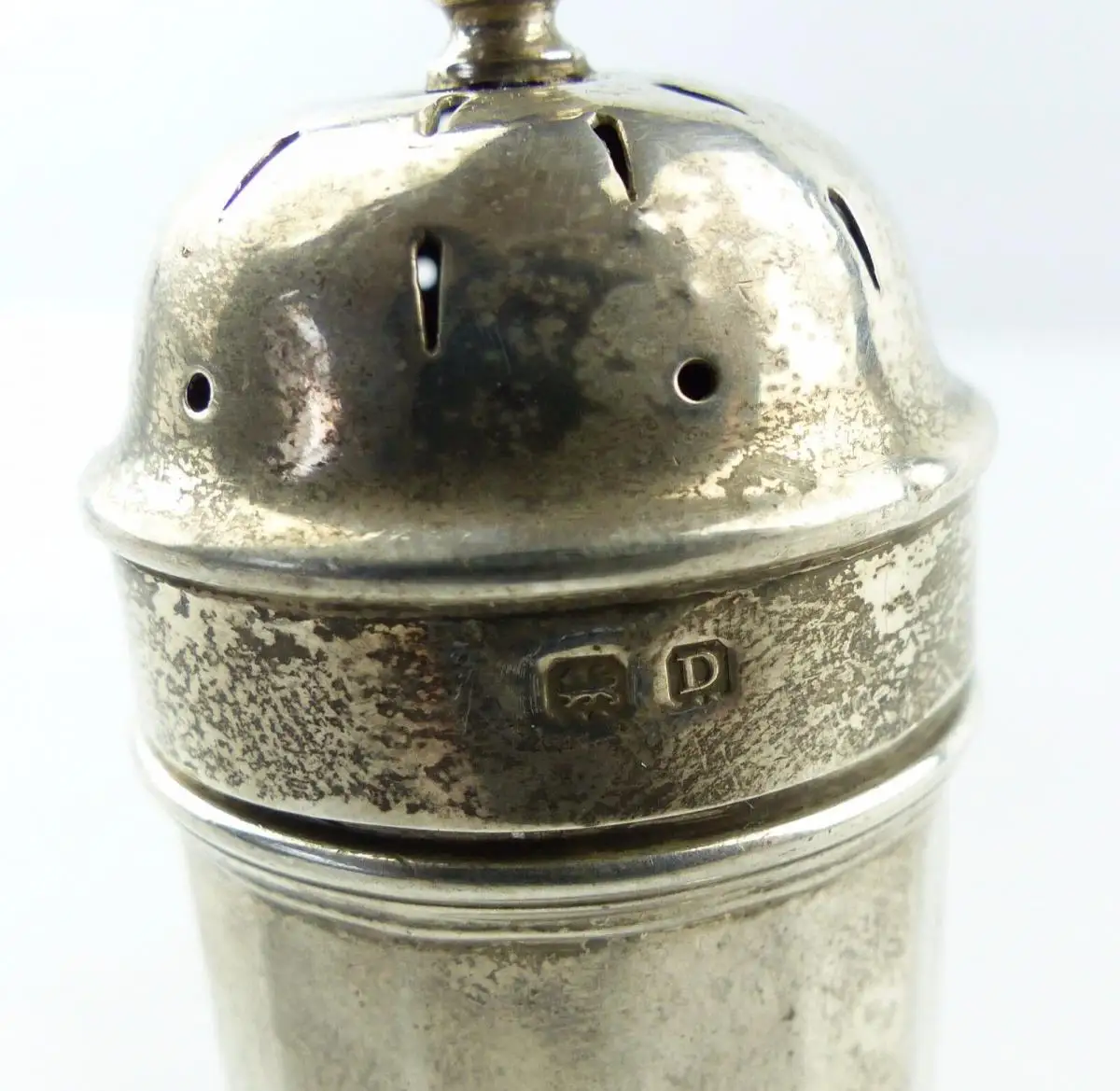 #e5055 Original alter englischer Gewürzstreuer 925 (Ag) Silber mit Glaseinsatz 4