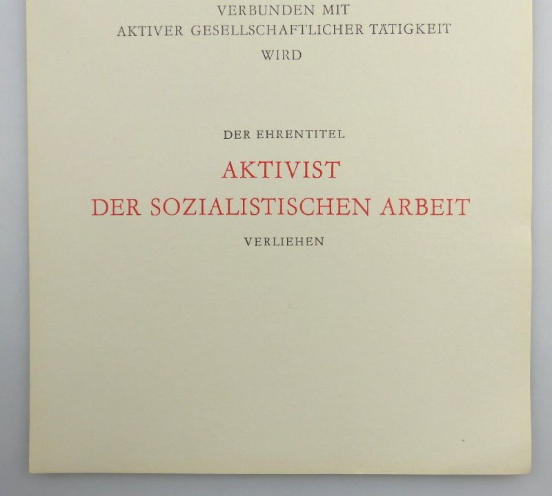 Aktivist der sozialistischen Arbeit so260 Abzeichen große blanco Urkunde 