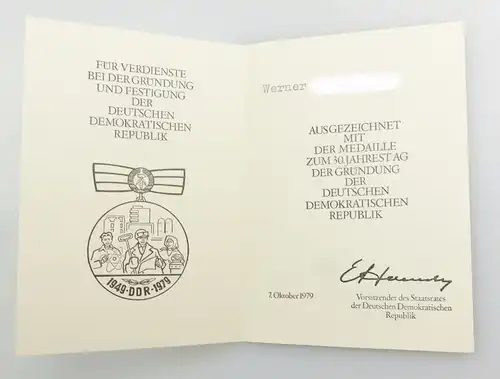 #e7644 Ehrenmedaille 30. Jahrestag der DDR aus Nachlass Generaldirektor Zentrag