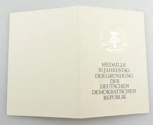 #e7644 Ehrenmedaille 30. Jahrestag der DDR aus Nachlass Generaldirektor Zentrag