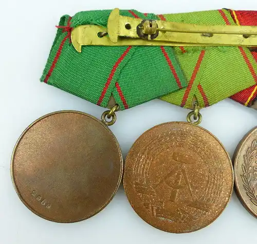 Ordenspange: Medaille vorb. Grenzdienst, Verdienstmedaille NVA Gold, Orden1279