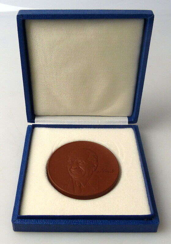 Meissen Medaille: LPG Orden2655 Otto Buchwitz Hasslau im Etui T 
