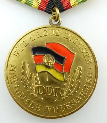 #e3205 DDR Medaille für treue Dienste in der NVA in Gold für 20 Jahre