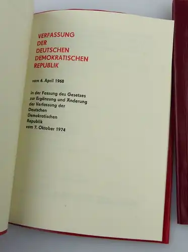 2 Hefte Verfassung der DDR und Gesetz über den Brandschutz in der DDR Buch2559