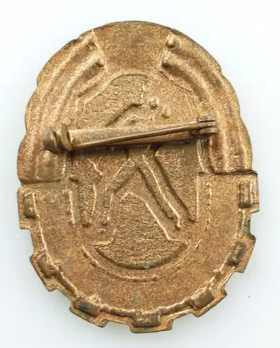 #e5394 DDR Mehrkampfabzeichen in Bronze Ausgabe 1955-57 vgl. Band VII Nr. 387