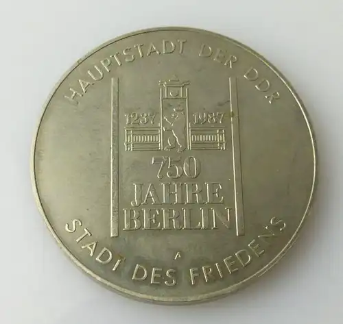 Medaille 750 Jahre Berlin Hauptstadt der DDR Stadt des Friedens r418